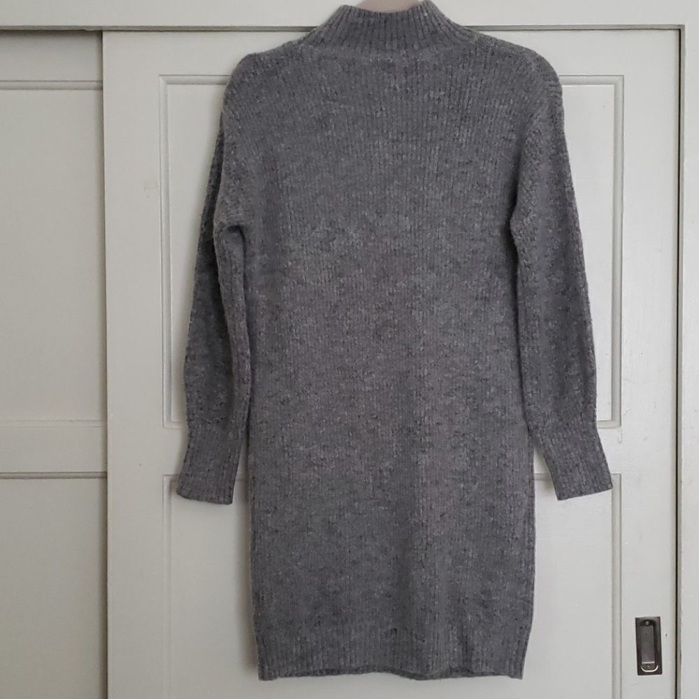 Knit Dress   - Picture 2 of 7